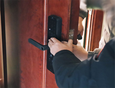 梁子湖24小时上门开锁公司
